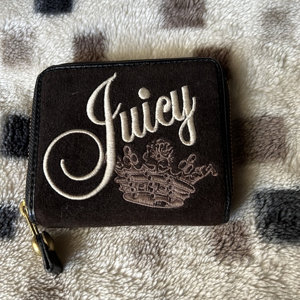 Juicy Couture Zip Around Wallet…Black Velour